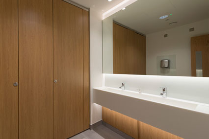 Interior bathroom - 65 High Street, Egham